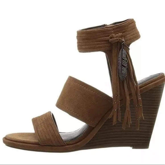 𝅺coach Wedge suede Sandals
