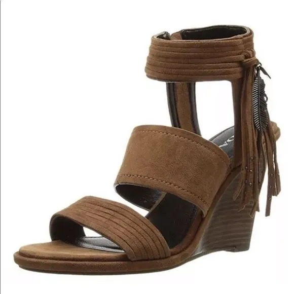 𝅺coach Wedge suede Sandals