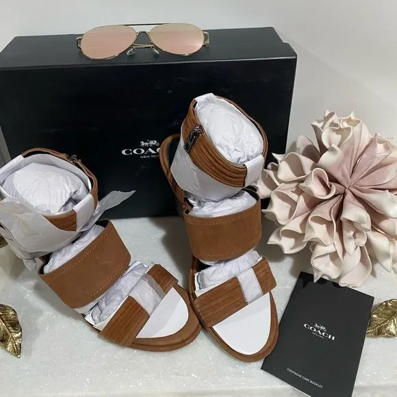𝅺coach Wedge suede Sandals