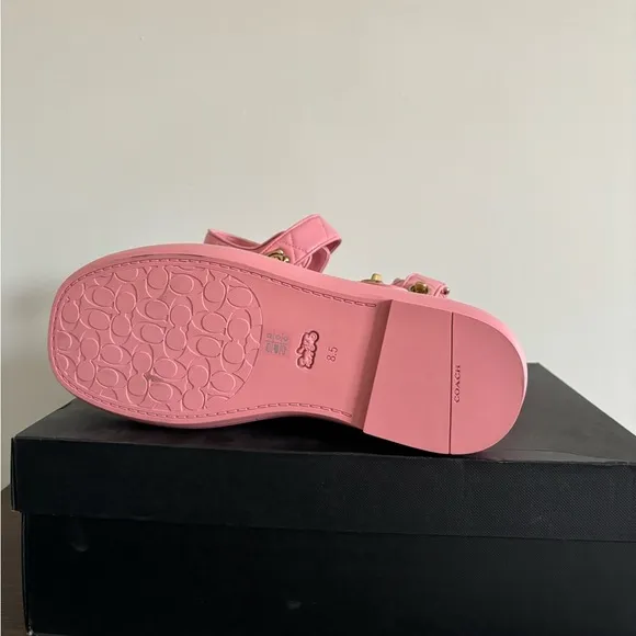 COACHPeyton Sandals size 8 1/2