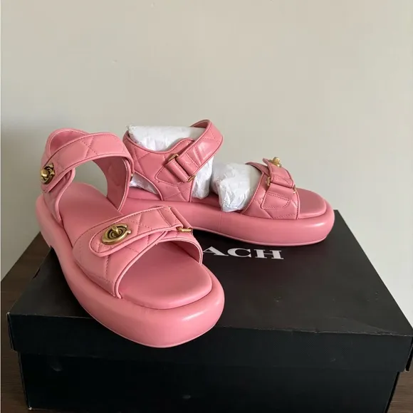 COACHPeyton Sandals size 8 1/2