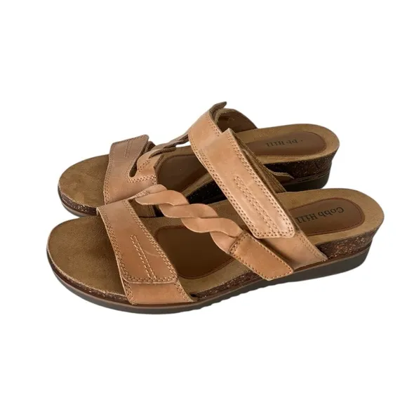 Cobb Hill May slide wedge leather sandals 7.5 NEW