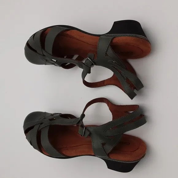 Cobb Hill Women's Aubrey  leather sandals green size 11M casual vacation office