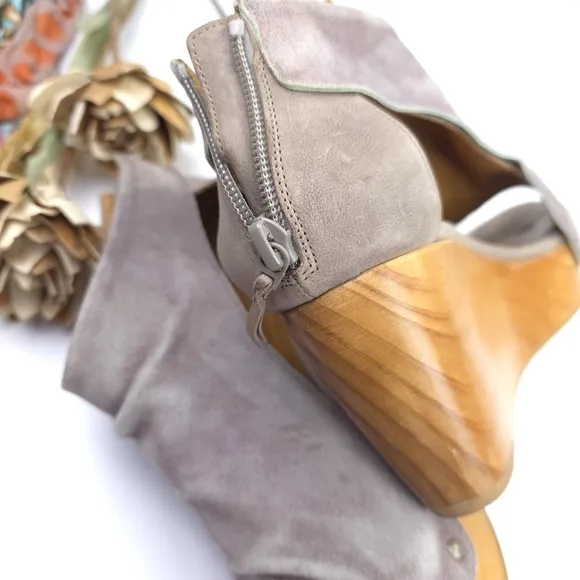 Coclico Stylish Women's Distressed Purple. Gray Platform Wedge Sandals Sz 38