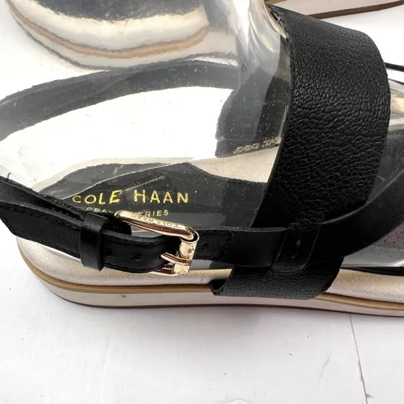 Cole Haan Grand Series Leather Mandy Thong Flat Sandals Women’s size 7.5 Black