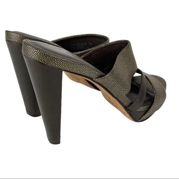 COLE HAAN / NIKE AIR Gold Leather Slide Sandals -7