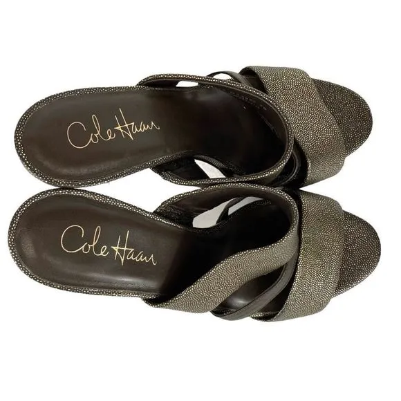 COLE HAAN / NIKE AIR Gold Leather Slide Sandals -7