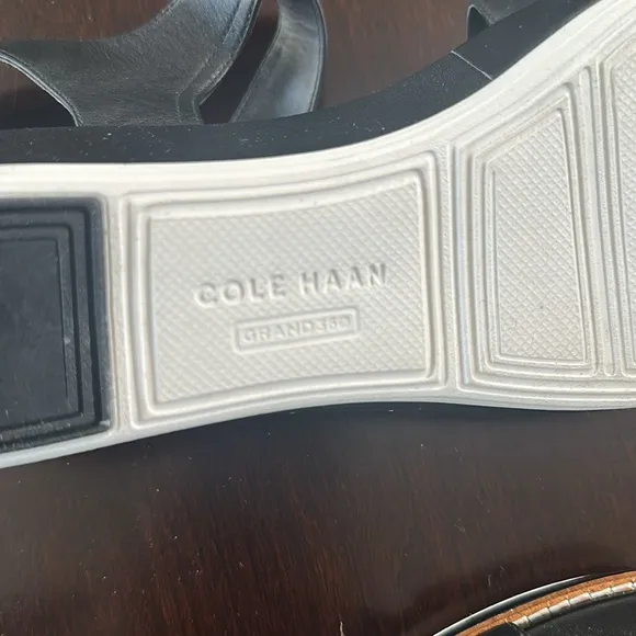 COLE HAAN Womens OriginalGrand PeytonFlatform Sandals Black Sz 9 Comfy Vacation
