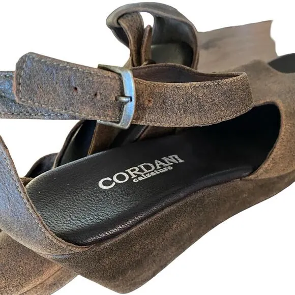 Cordani Brown Distressed Leather Wedge Sandals size 39 size 8.5