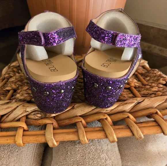 Corkeys Purple Glitter Women's Wedge Sandals. NWOB. NEVER WORN!
