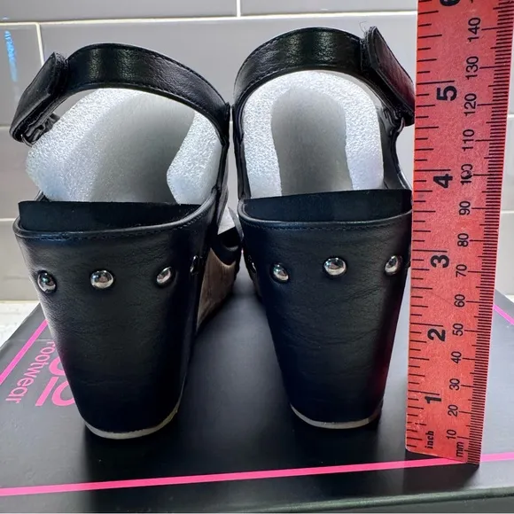 Corkys Tiffanie Smooth Black Wedge Sandals - NWT/NIB