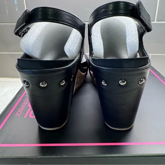 Corkys Tiffanie Smooth Black Wedge Sandals - NWT/NIB