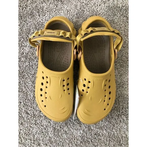 Crocs Echo Clog Desert Grass Men’s Sandals Slides Size 9 New