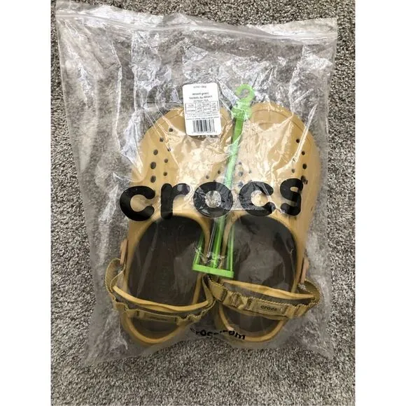 Crocs Echo Clog Desert Grass Men’s Sandals Slides Size 9 New