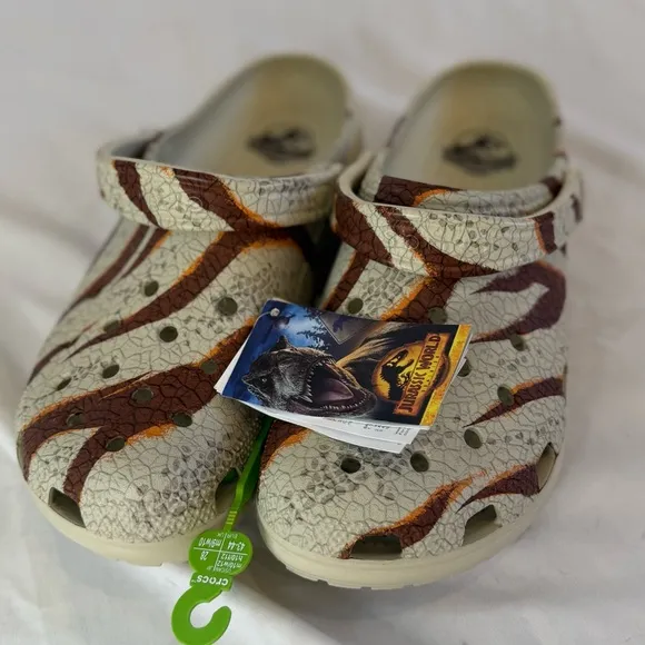 Crocs Jurassic World Park Clog Universal Men 10 Women 12 NWT (No Jibbitz) RARE