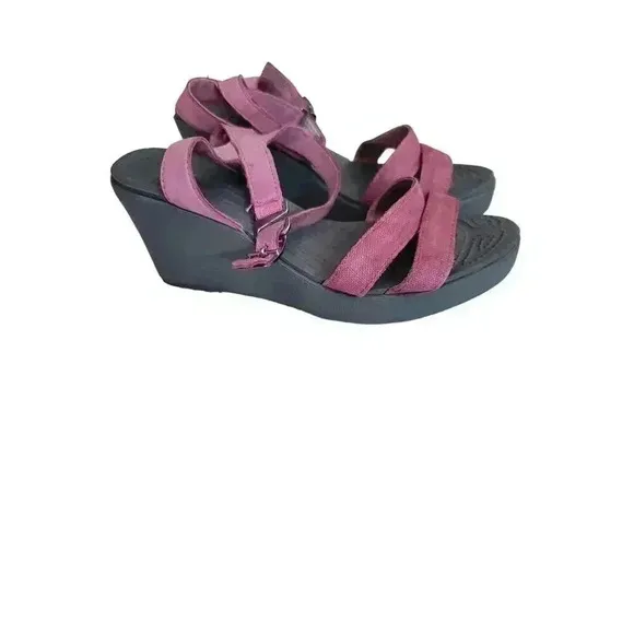 Crocs Leigh Wedge Pink Staps  RARE  Women's Size 7