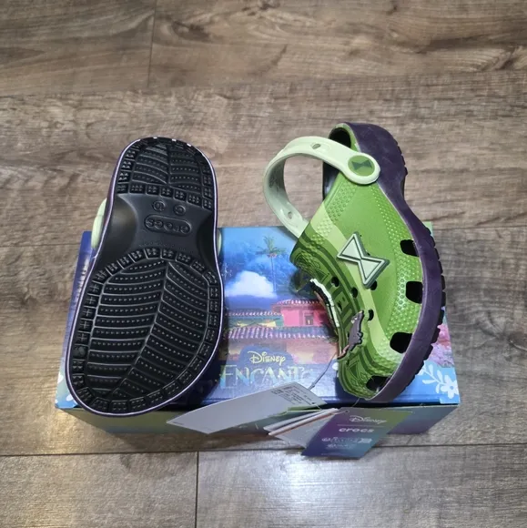 Crocs X Disney Encanto Glow in the Dark  Sandals Toddler Girls C8