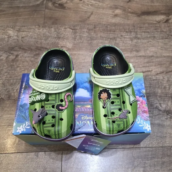 Crocs X Disney Encanto Glow in the Dark  Sandals Toddler Girls C8