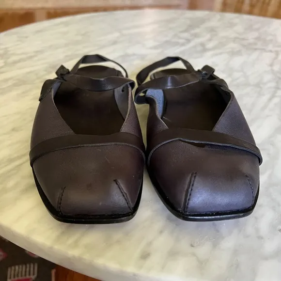 CYDWOQ Closed Toe Leather Sandals in Dark Blue MADE IN USA | EU 38, US 8