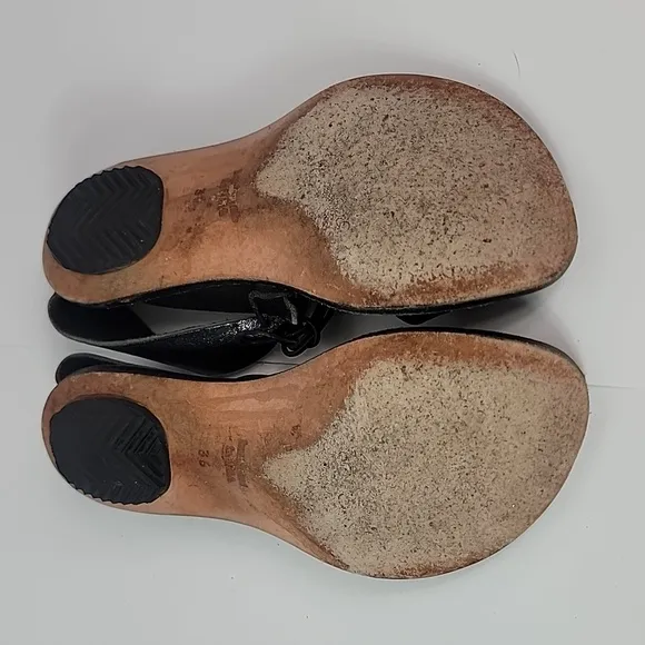 Cydwoq Copy Black Metallic Leather Women's Sandals