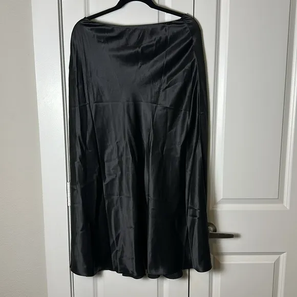 DANNIJO BLACK SKIRT WITH HIGH SLIT