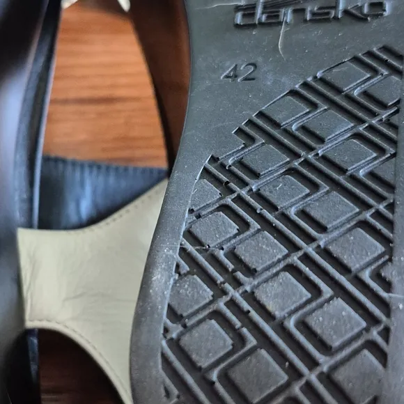 Dansko Black and White Wedge Sandals 42