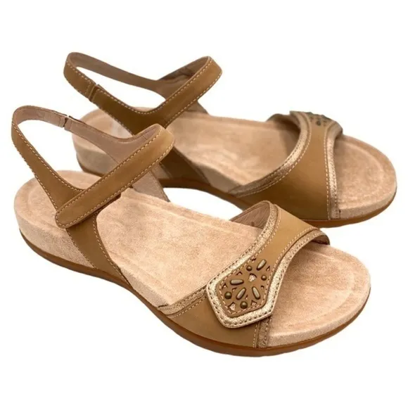 Dansko Blythe Sand Milled Nubuck Comfort Sandals Sand NIB