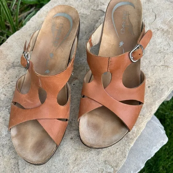 Dansko Cai Full Grain Leather Amber Sandals Adjustable Buckle 41 US 10.5-11