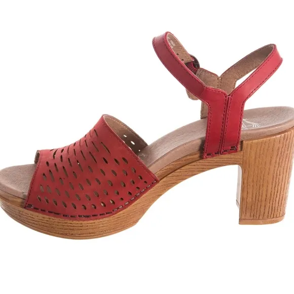 Dansko Denita Sandals Red Nubuck