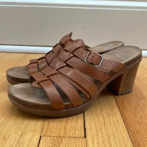 Dansko Dina Sandal Full Grain Leather Woven Strappy Block Heel Sandals Size 39