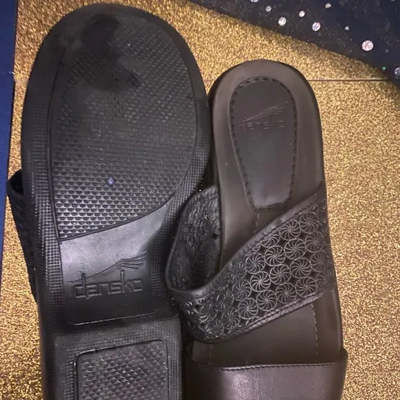 DANSKO LEATHER PERFORATED PLATFORM Sandals 38 GORG
