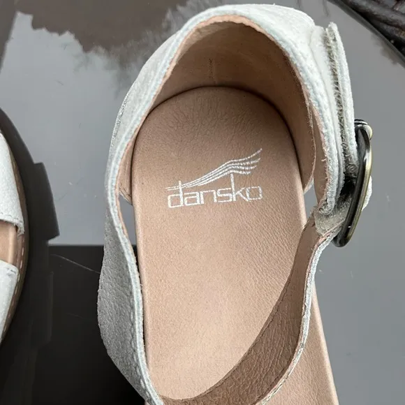 Dansko Leather Small Wedge‎ Sandals