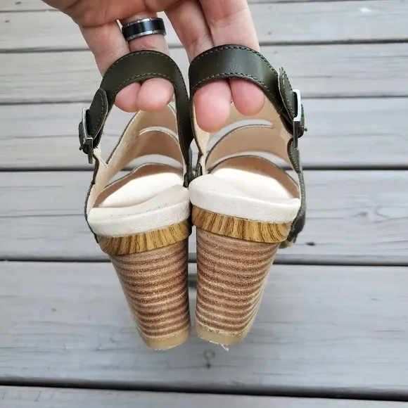 Dansko Professional Olive Green Leather Strappy Jesus Chunky Heel Sandals 39