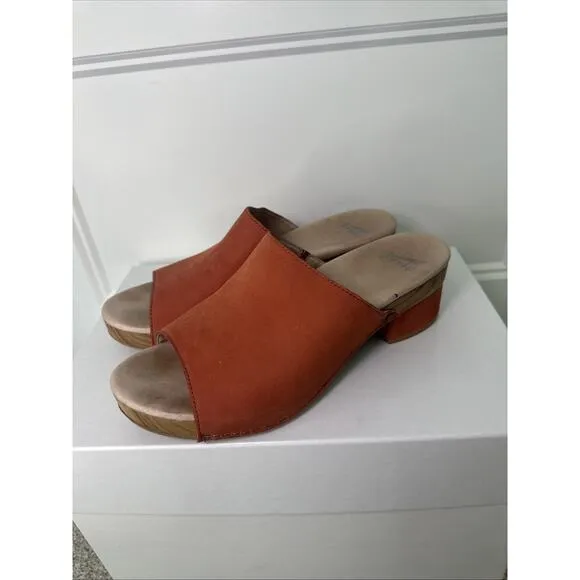 Dansko Sandals Maci Coral Nubuck Leather Slip On Shoes Women Size 41 IS 10.5