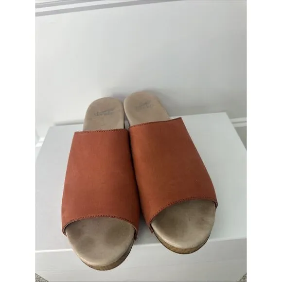 Dansko Sandals Maci Coral Nubuck Leather Slip On Shoes Women Size 41 IS 10.5