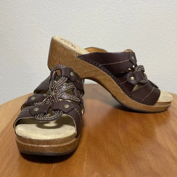 Dansko Serena Clog Sandals Leather Wood Heel Brown Tan/Brown Shoes 40/9.5-10