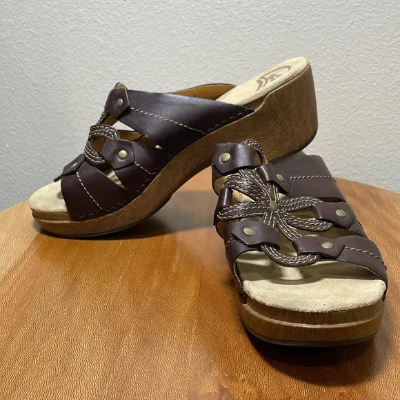 Dansko Serena Clog Sandals Leather Wood Heel Brown Tan/Brown Shoes 40/9.5-10