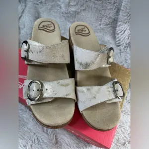 Dansko Sophie Women's Metallic Slingback Sandals Size 38 Wedge Heel Ivory/Gold