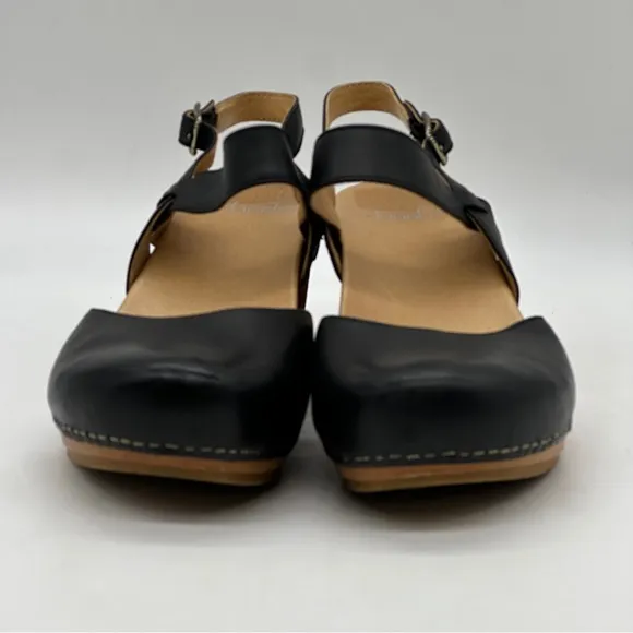 Dansko Taci Leather Wedge Sandals. Size 11