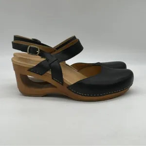 Dansko Taci Leather Wedge Sandals. Size 11