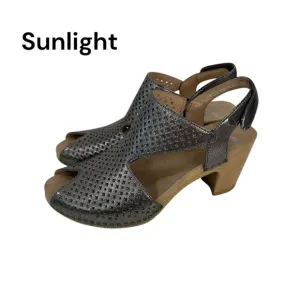 Dansko Teagan Women Metallic Perforated Leather Peep Toe Slingback Sandals SZ 39