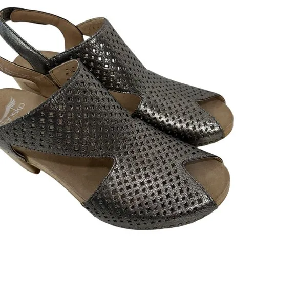 Dansko Teagan Women Metallic Perforated Leather Peep Toe Slingback Sandals SZ 39