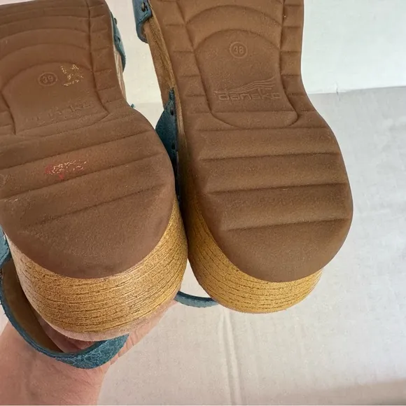 Dansko Tricia Lagoon Milled Burnished Sandals