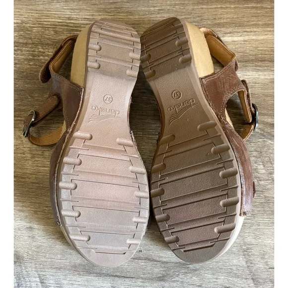 Dansko Tricia Wedge Sandals Size EU 37