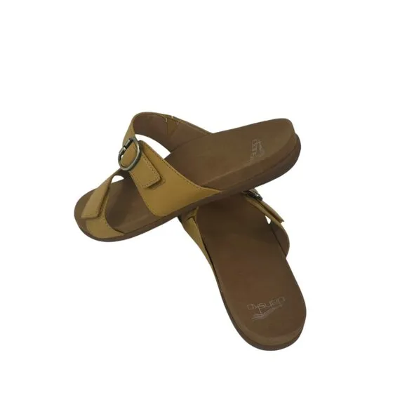 Dansko Womens Sandals Size 40 Yellow Leather Adjustable Buckle Straps Slip-On