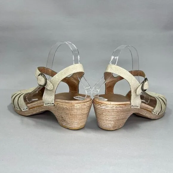 Dansko Women's Size 10.5 Tan Leahter Platform Sandals
