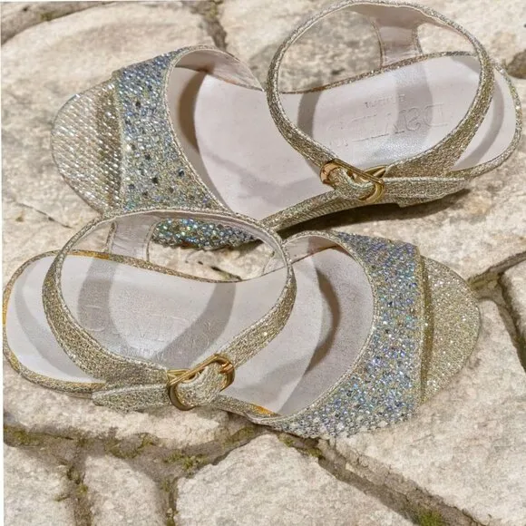 Davids Bridal Gold Glitter Wedge Heel Sandals With Rhinestones &amp; Buckle Strap T9