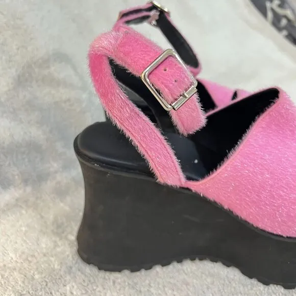 Delias Womens Pink Platform Wedge Sandals 11M Del21-155 Dolls Kill Fuzzy