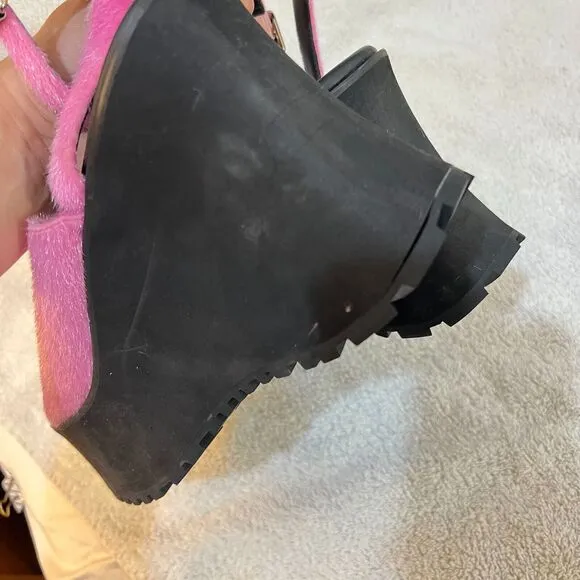 Delias Womens Pink Platform Wedge Sandals 11M Del21-155 Dolls Kill Fuzzy