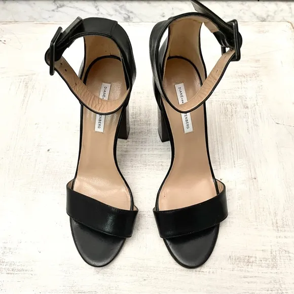 Diane Von Furstenberg Black Leather Ankle Strap Tortoiseshell Heels Size 9.5
